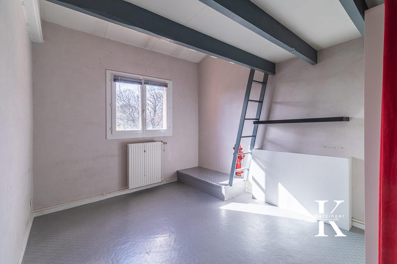 Maison - 104 m² - 5 pièces