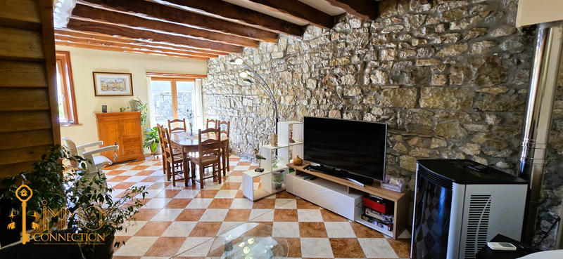 Maison de village - 100 m² - 4 pièces