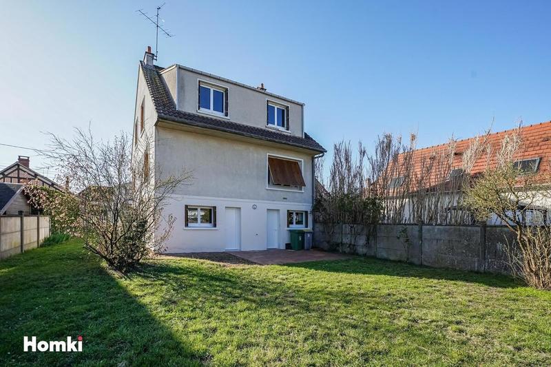 Maison - 181 m² - 7 pièces