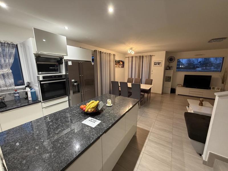 Villa - 134 m² - 6 pièces