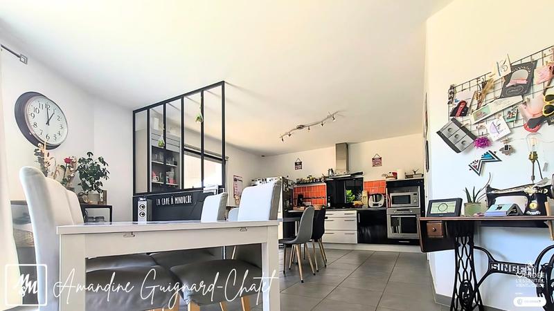 Maison - 137 m² - 5 pièces