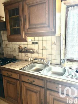 Maison - 223 m² - 10 pièces