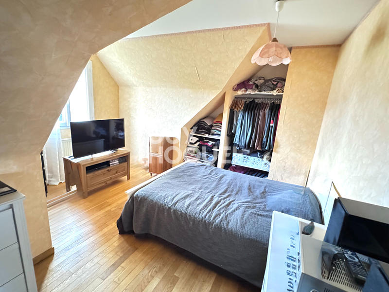 Maison - 95 m² - 5 pièces