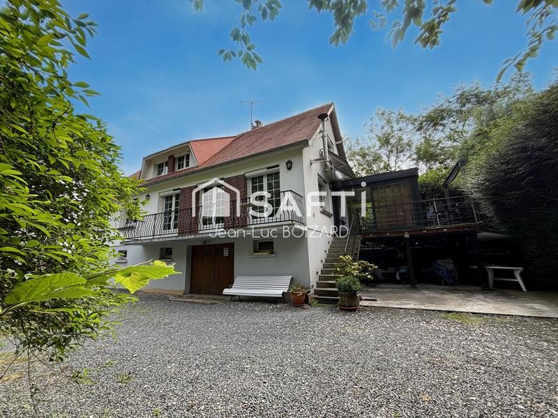 Maison - 159 m² - 7 pièces