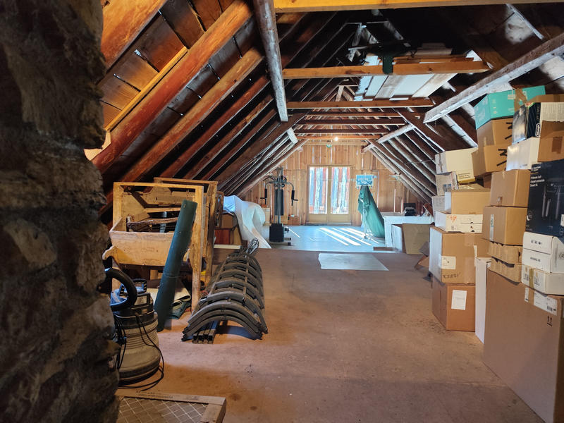 Maison - 640 m² - 15 pièces