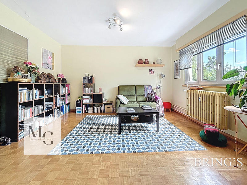 Appartement - 85 m² - 4 pièces