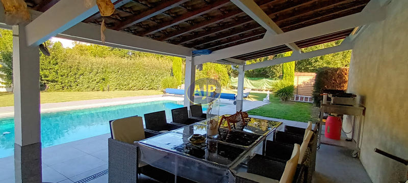 Maison - 60 m² - 4 pièces