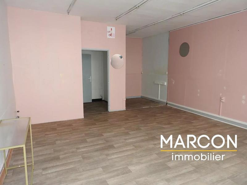 Immeuble - 95 m² - 5 pièces