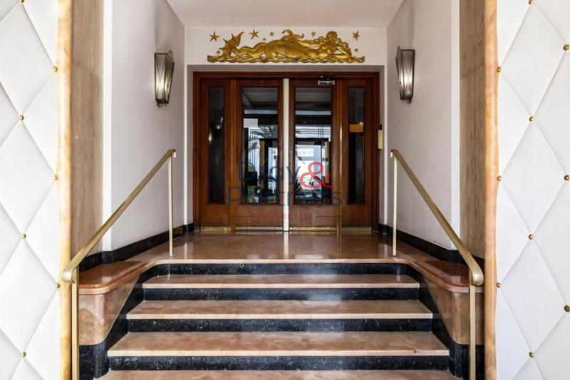 Appartement - 57 m² - 2 pièces