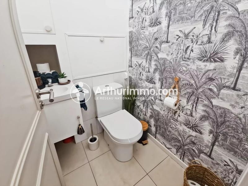 Appartement - 100 m² - 5 pièces