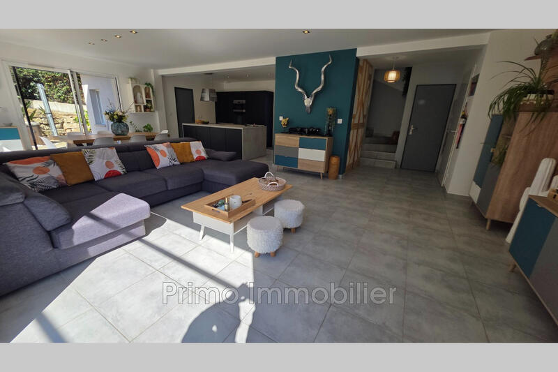 Maison - 150 m² - 5 pièces