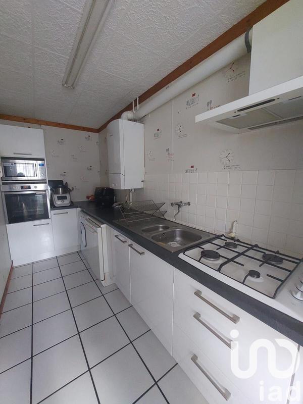 Maison - 83 m² - 4 pièces