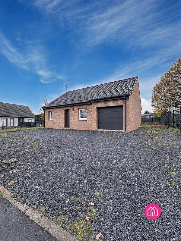 Maison - 74 m² - 4 pièces