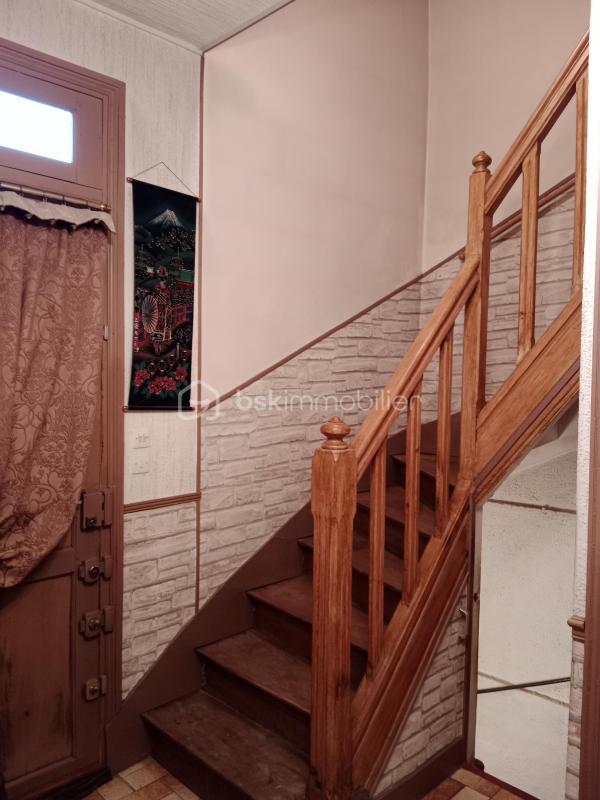 Maison traditionnelle - 92 m² - 4 pièces