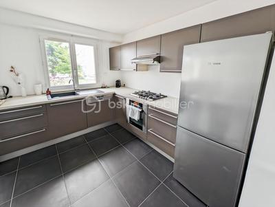 Appartement - 87 m² - 4 pièces