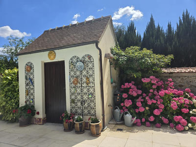 Maison - 230 m² - 9 pièces