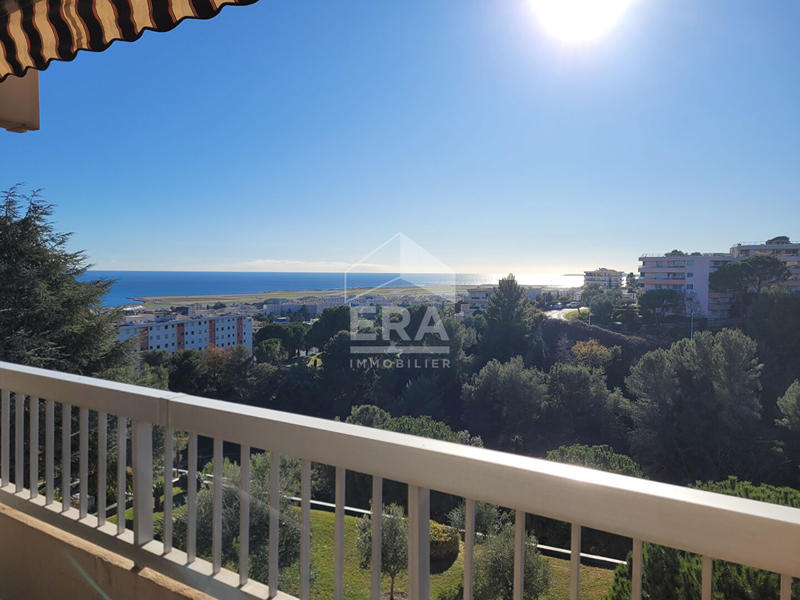 Appartement - 104 m² - 4 pièces