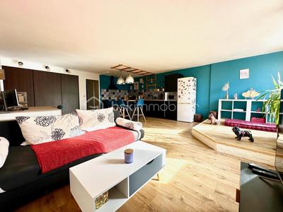 Appartement - 75 m² - 3 pièces