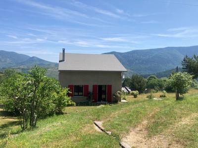 Maison - 136 m² - 7 pièces