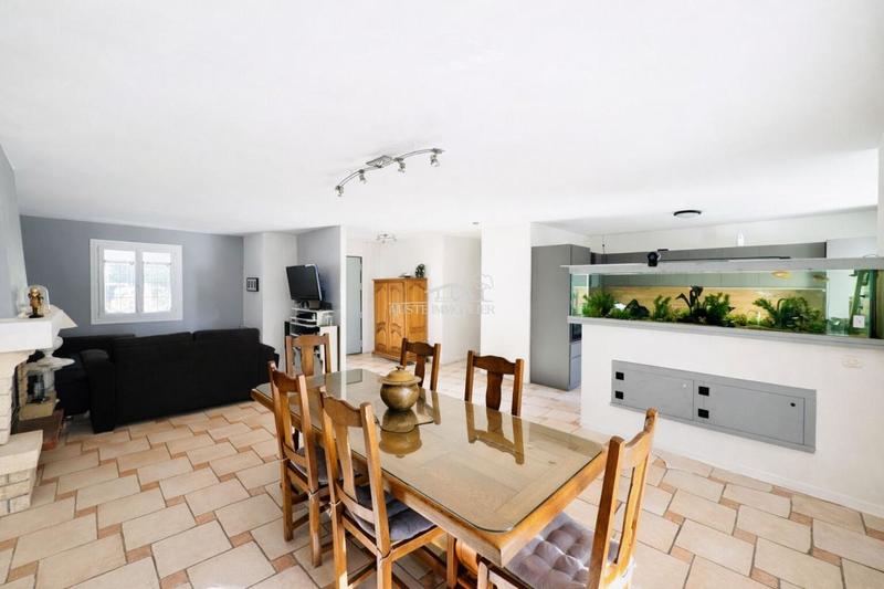 Maison - 106 m² - 4 pièces