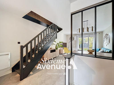 Maison - 93 m² - 5 pièces