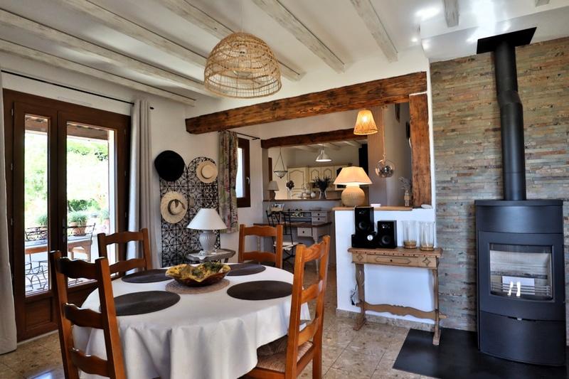 Maison - 148 m² - 6 pièces