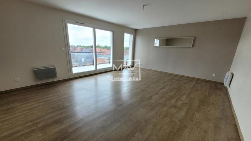 Appartement - 90 m² - 4 pièces