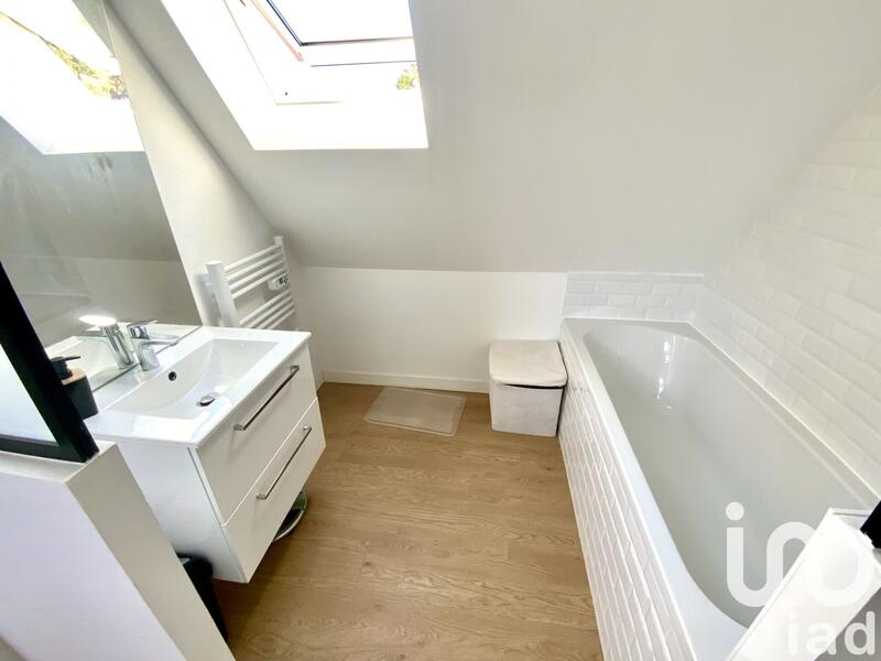 Maison - 89 m² - 4 pièces