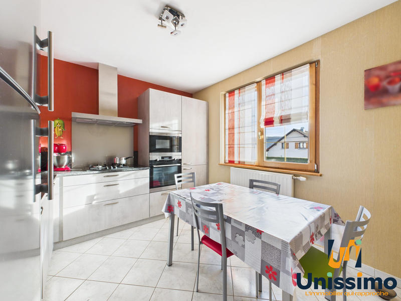 Maison - 87 m² - 4 pièces