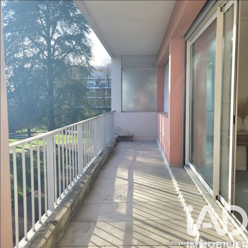 Appartement - 90 m² - 4 pièces