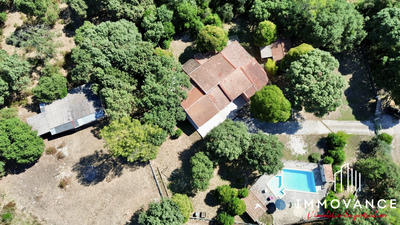 Villa - 191 m² - 6 pièces