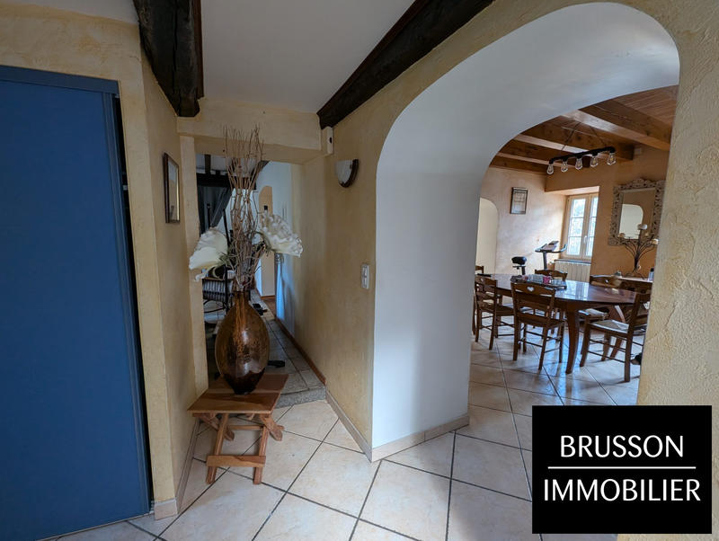 Maison ancienne - 181 m² - 6 pièces