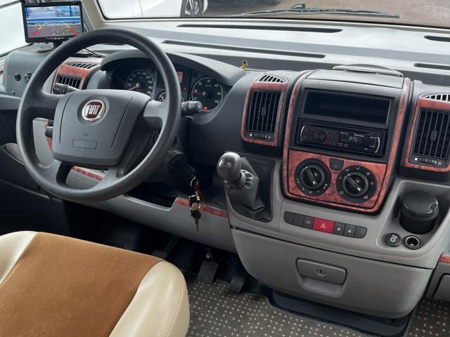 Pilote Explorateur G742lj - Poids-Lourd