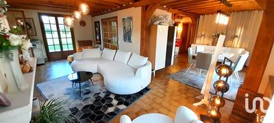 Maison - 252 m² - 6 pièces