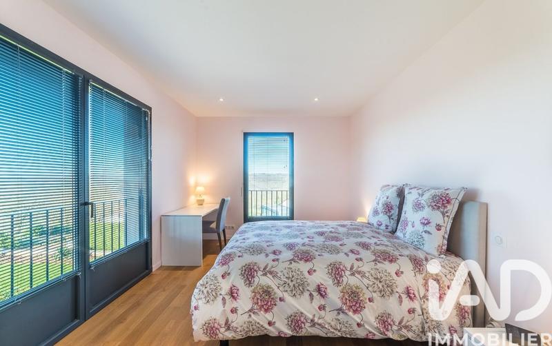 Maison de maîtres - 225 m² - 7 pièces