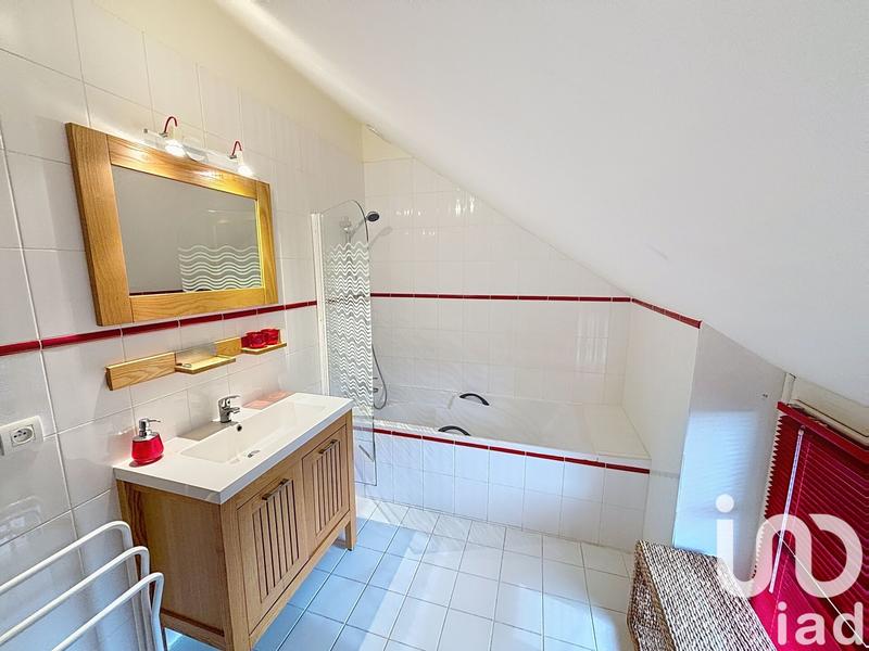 Maison de campagne - 245 m² - 8 pièces