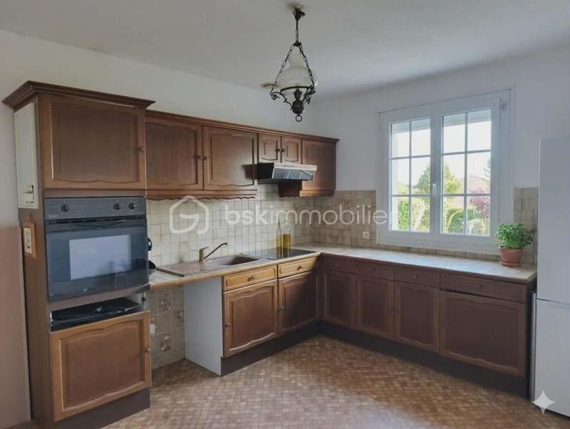 Maison - 92 m² - 4 pièces