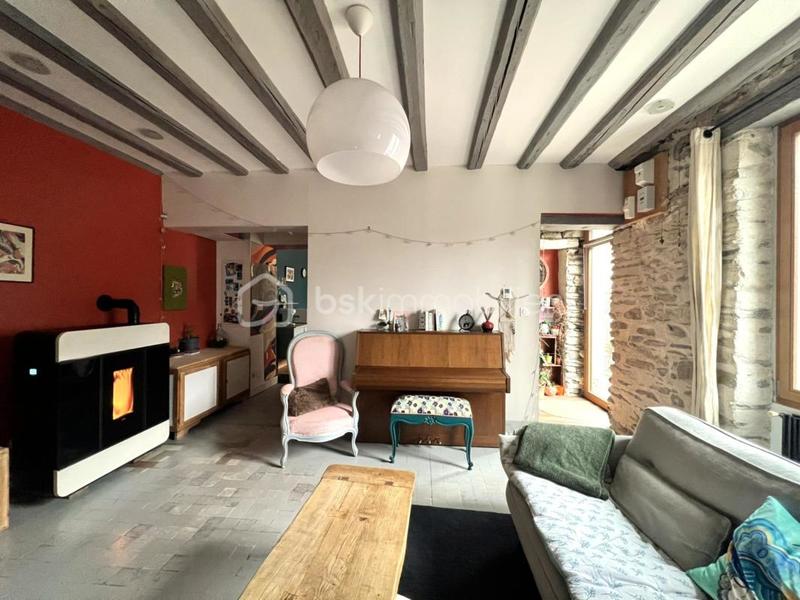 Maison - 196 m² - 6 pièces