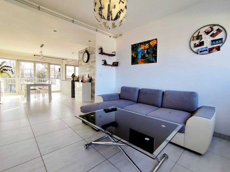 Appartement - 67 m² - 3 pièces