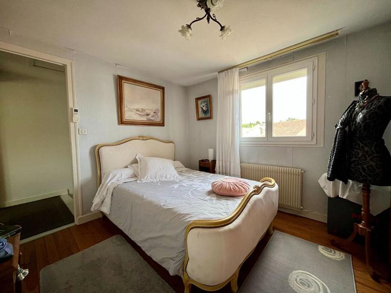 Maison - 94 m² - 4 pièces