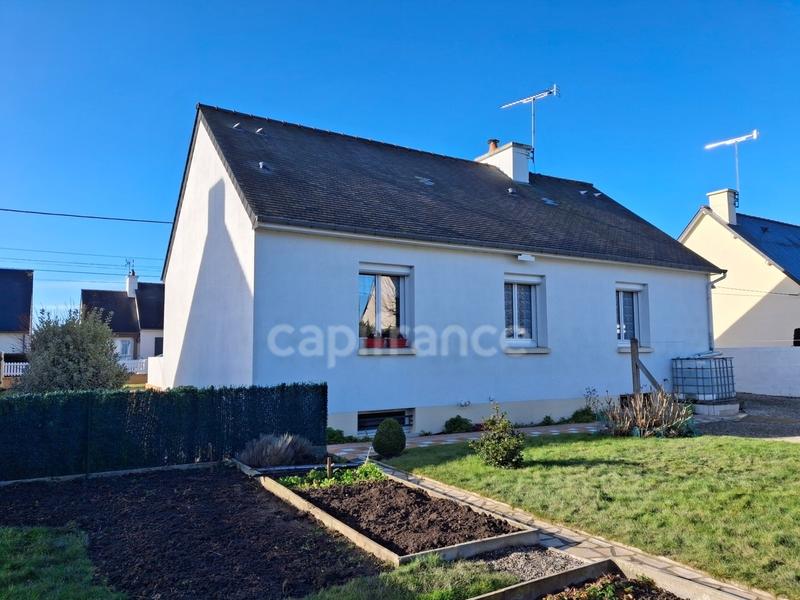 Maison - 85 m² - 5 pièces