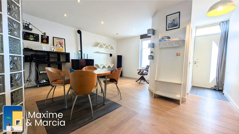 Maison traditionnelle - 105 m² - 6 pièces