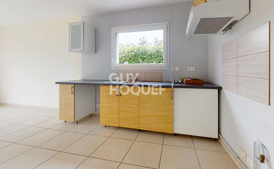 Maison - 93 m² - 4 pièces