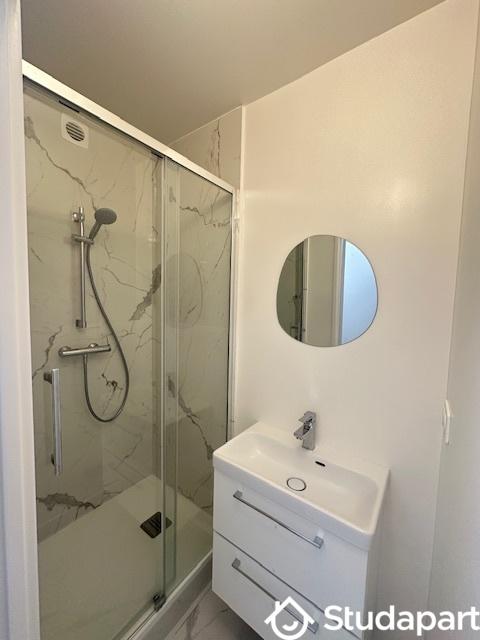 Chambre - 14 m² - 1 pièce