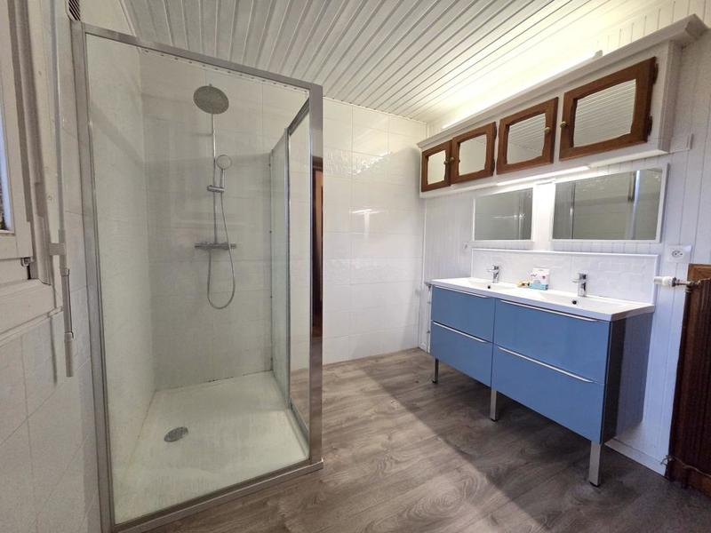 Appartement - 95 m² - 5 pièces