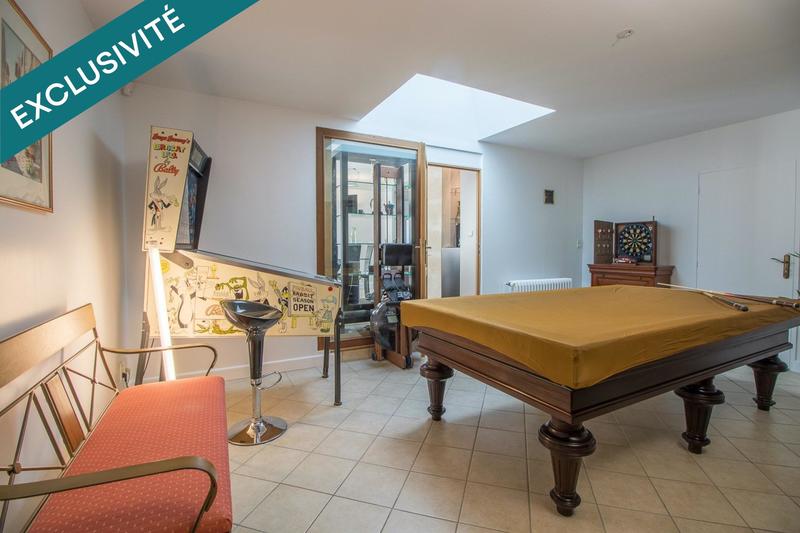 Maison - 190 m² - 8 pièces