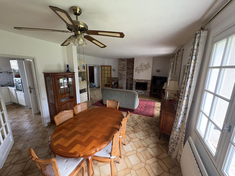 Maison - 200 m² - 6 pièces