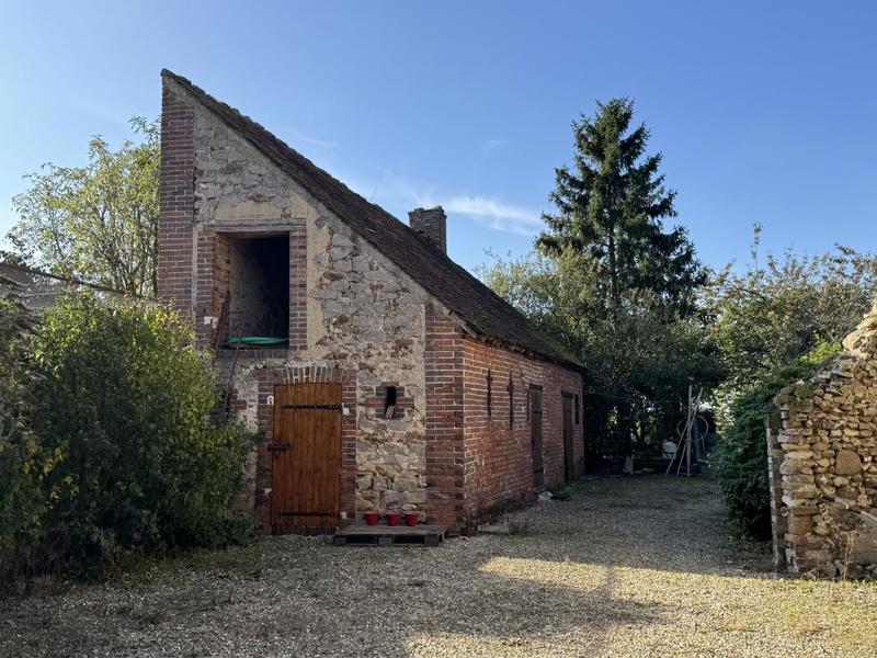 Maison - 212 m² - 9 pièces