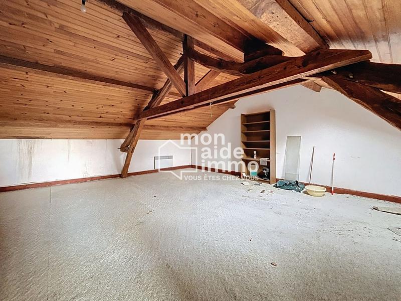 Maison - 96 m² - 4 pièces