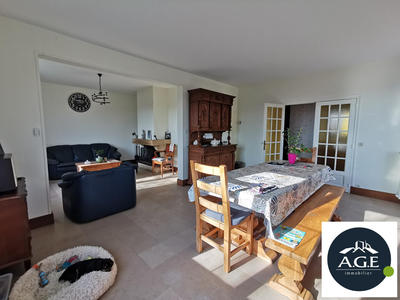 Maison - 120 m² - 5 pièces